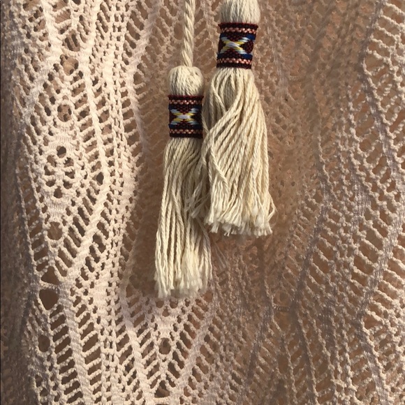 Mickey and Joey Sz L cream beach coverup - Picture 2 of 5